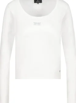 808801 off-white