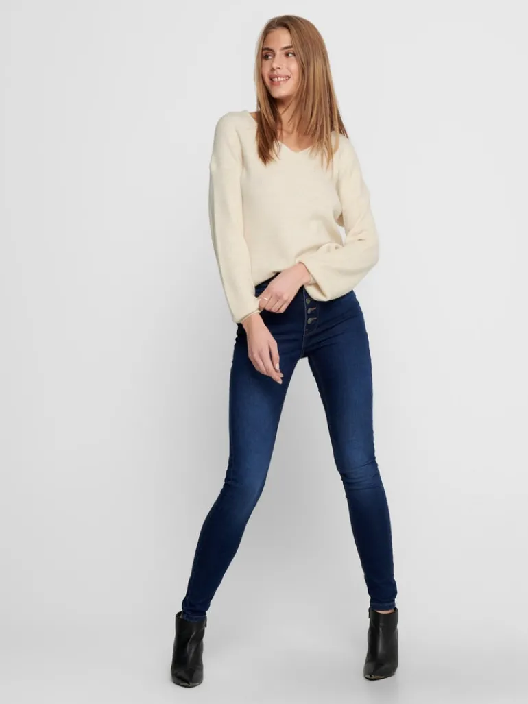 ONLATIA V-NECK L/S PULLOVER CC KNT almond milk