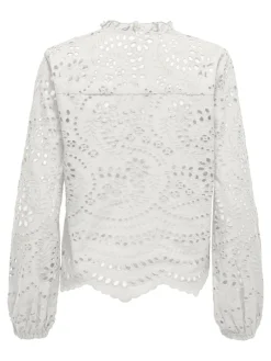 ONLBINE LALISA LS V-NECK EMB TOP WVN cloud dancer