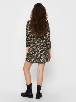 ONLCORY LIFE L/S V-NECK TUNIC WVN NOOS black1
