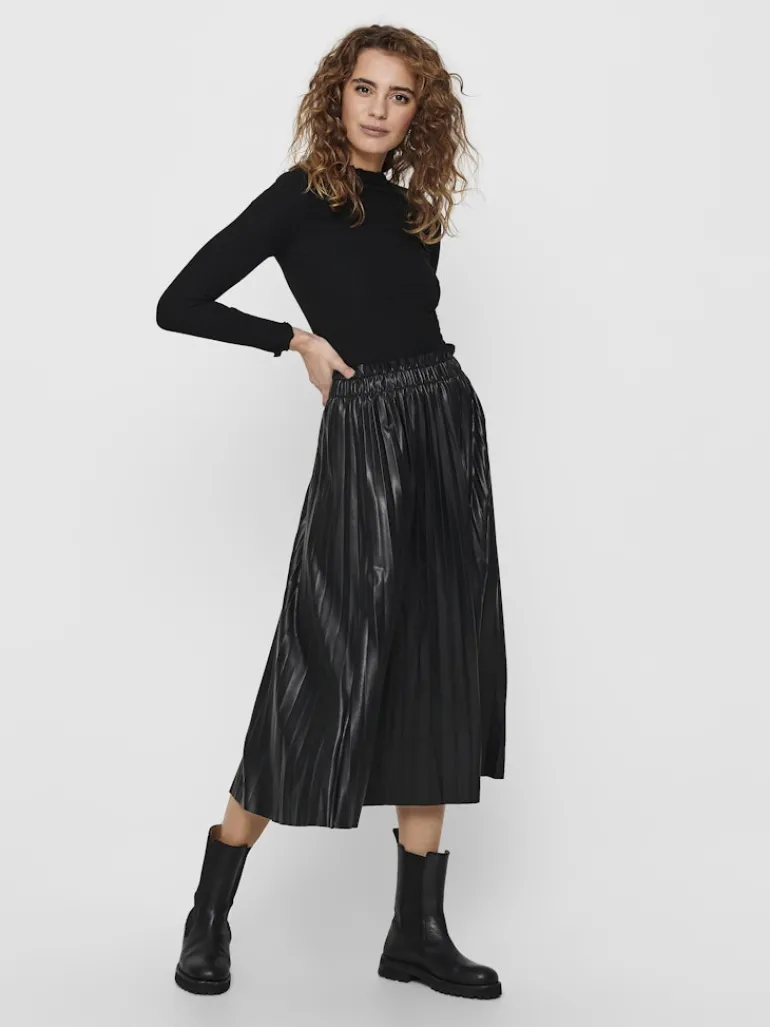 ONLEMMA L/S HIGH NECK TOP NOOS JRS schwarz
