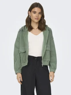 ONLKENZIE L/S CORD JACKET PNT NOOS grün1