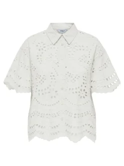 ONLNEW LALISA SS BOXY SHIRT WVN FR cloud dancer