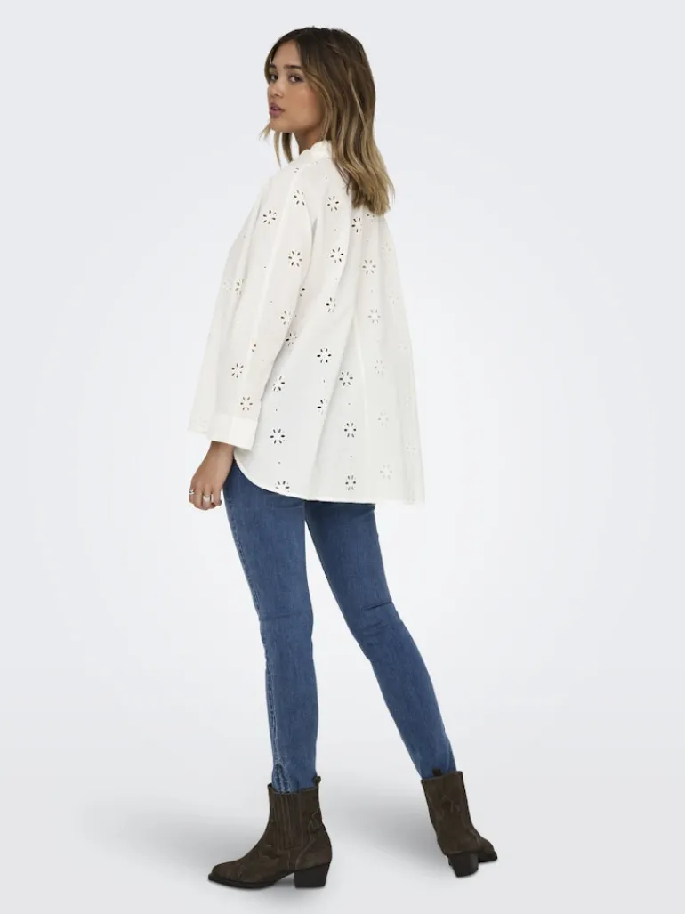ONLNEW LINA GRACE LS BROD ANGL SHIRT WVN cloud dancer