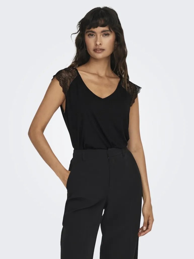 ONLPETRA S/S LACE MIX TOP JRS black