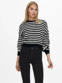 ONLPIUMO L/S PULLOVER KNT NOOS black2