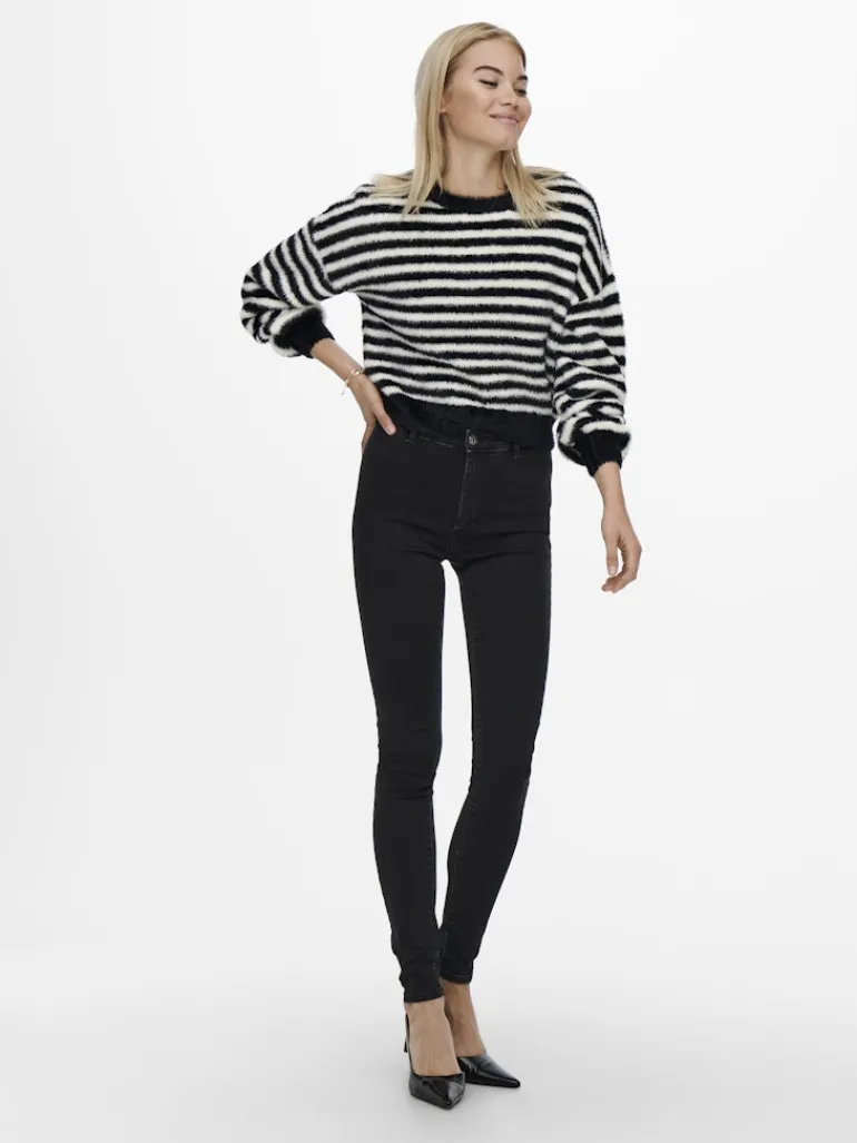 ONLPIUMO L/S PULLOVER KNT NOOS black2