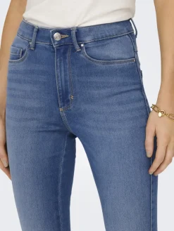 ONLROYAL HW SK DNM BJ369 NOOS light medium blue denim