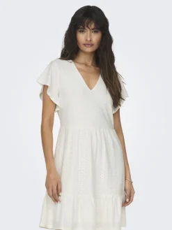 ONLSANDRA S/S V-NECK DRESS JRS NOOS cloud dancer