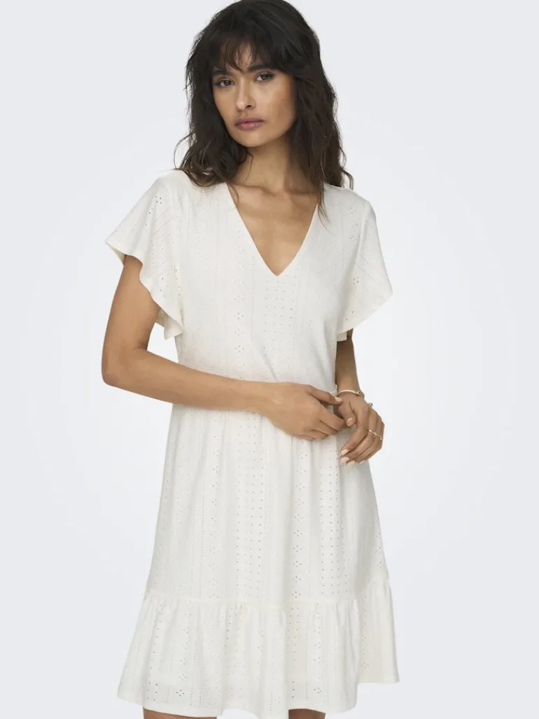 ONLSANDRA S/S V-NECK DRESS JRS NOOS cloud dancer