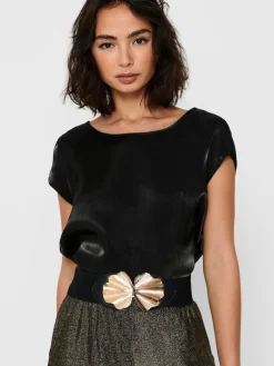 ONLVIC SS SHIMMER TOP NOOS WVN black