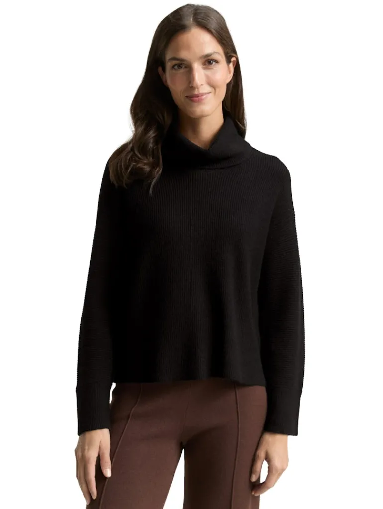 Oversize Rollkragenpullover deep black