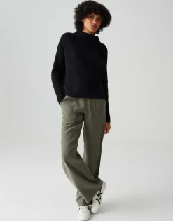 Pasika black