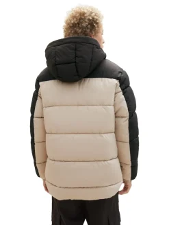 Pufferjacke mit recyceltem Polyester paving stone