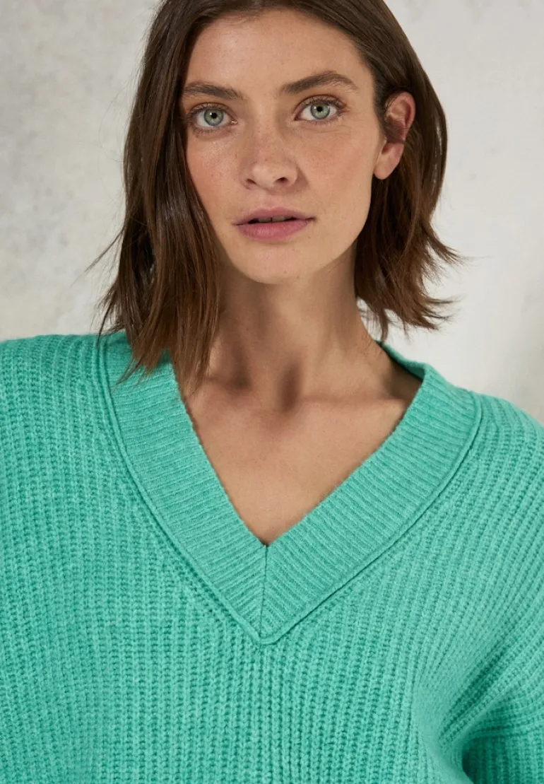 Pullover mit V-Ausschnitt aventurine green melange