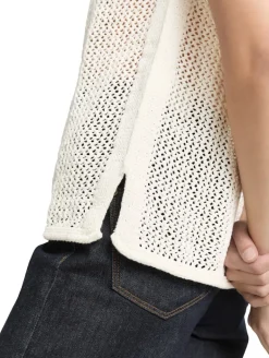 Pullunder mit Lochmuster whisper white