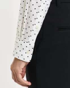 Regular Fit Bluse aus Baumwoll-Voile mit Punktemuster eggshell