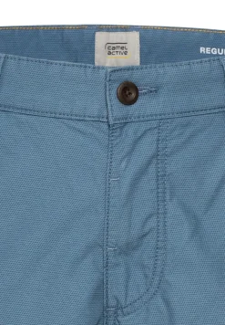 Regular Fit Cargo Shorts mit Minimal Print elemental blue