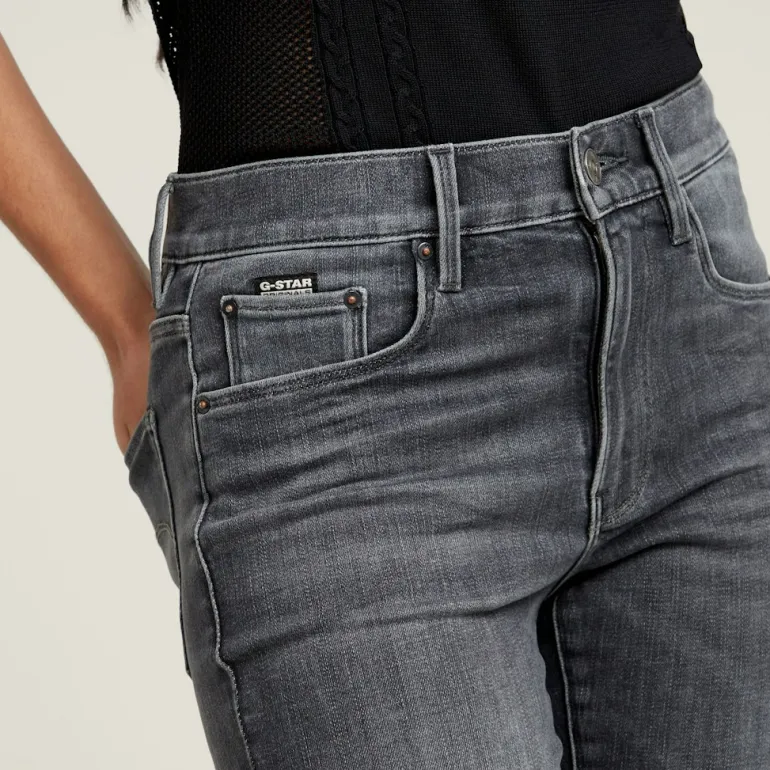 3301 Skinny Wmn faded black magnet