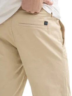 Slim Chino Shorts beige triangle print