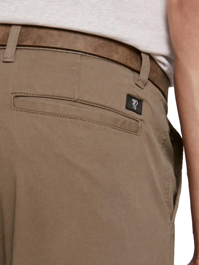 Slim Fit Chino Hose mit Gürtel honey camel beige