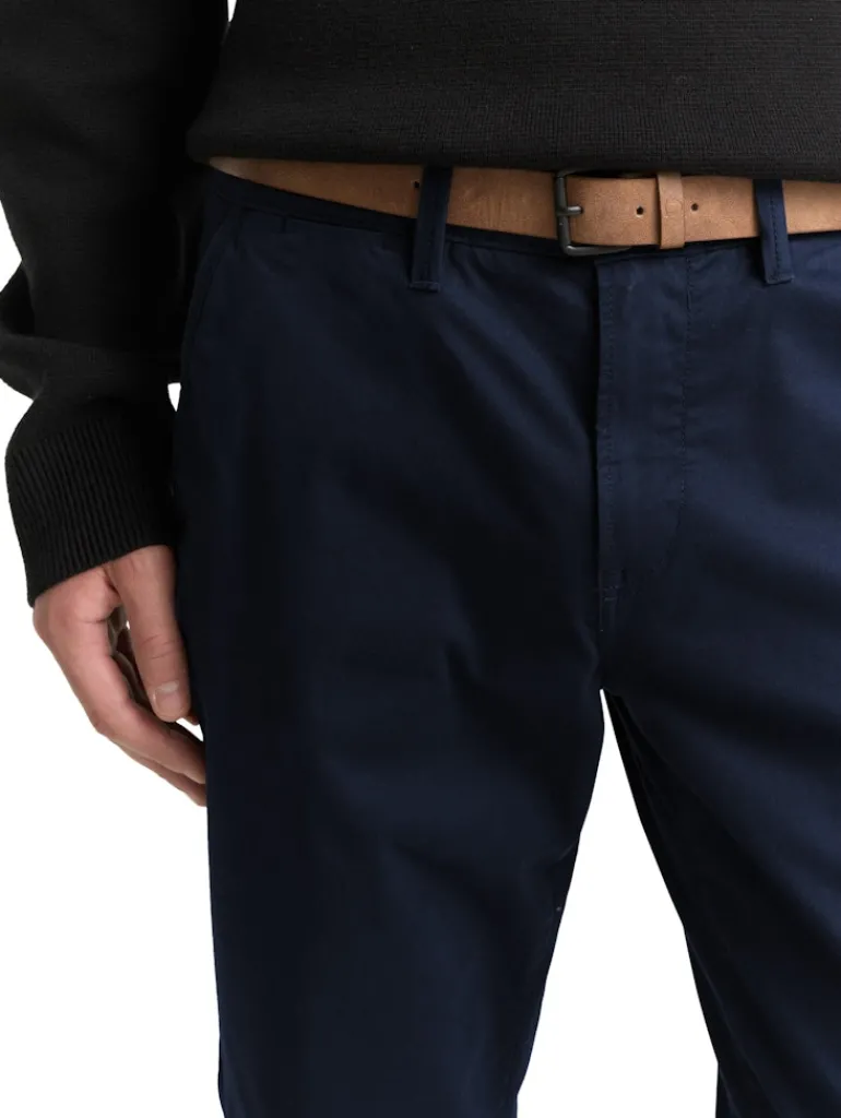 Slim Fit Chino Hose mit Gürtel sky captain blue