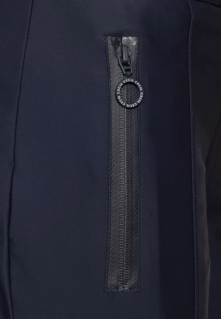 Slim Fit Hose in Inch 30 deep blue