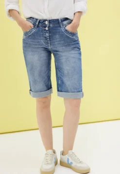 Slim Fit Jeansshorts mid blue used wash