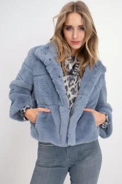 807448 smokey blue gemustert