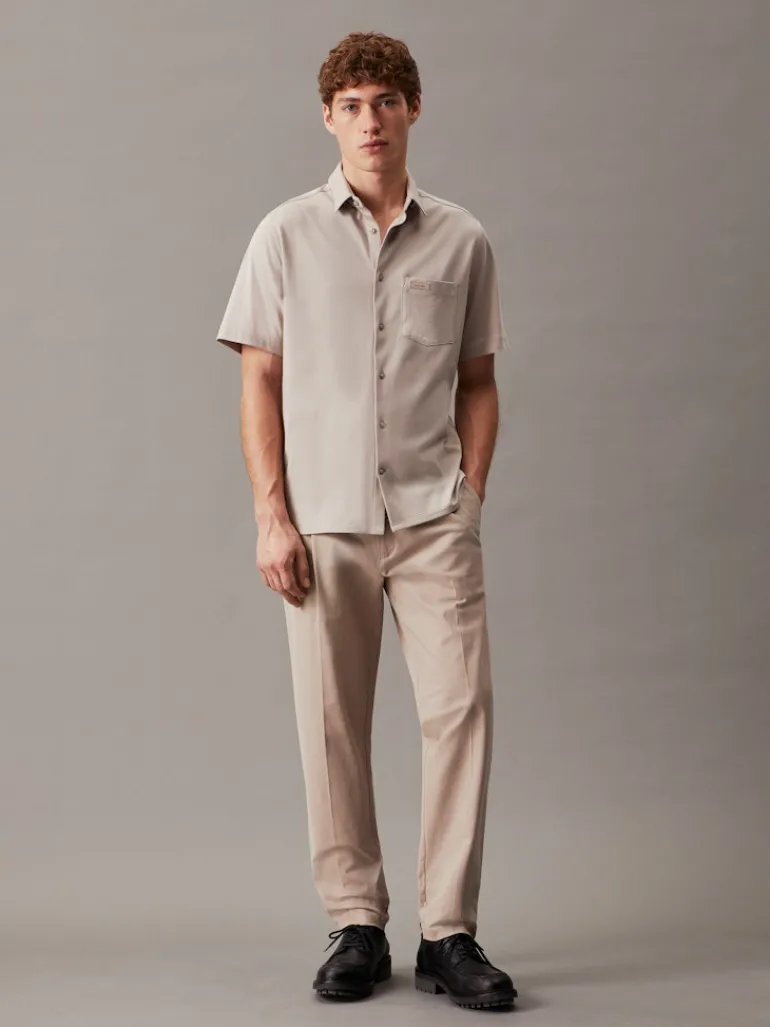 SMOOTH COTTON POCKET S/S SHIRT atmosphere