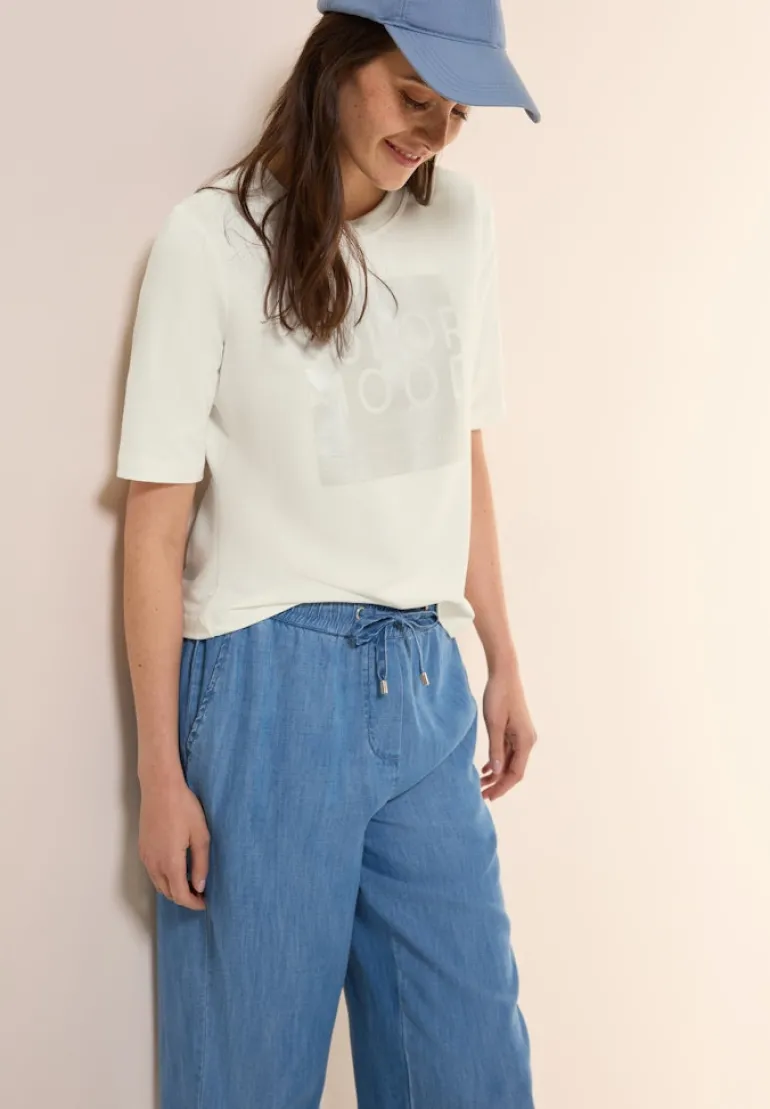 Softes Shirt mit Folienprint vanilla white