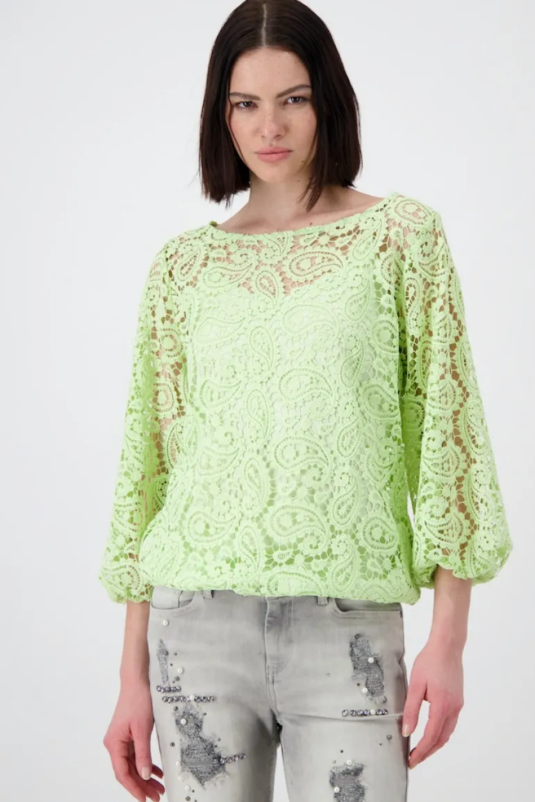 Spitzenshirt mit U Boot Ausschnitt pastell green