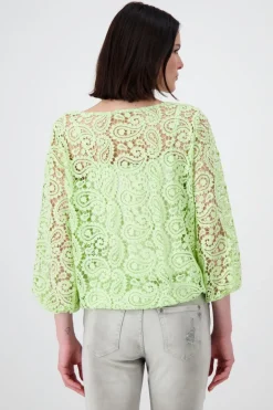 Spitzenshirt mit U Boot Ausschnitt pastell green