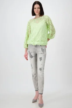 Spitzenshirt mit U Boot Ausschnitt pastell green