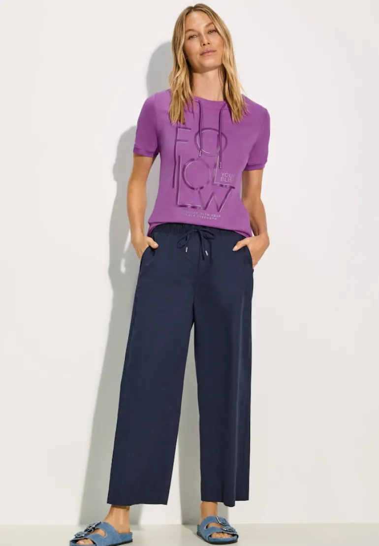 Sportives Shirt mit Wording iced violet