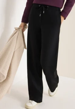 Straight Leg Jersey-Hose black