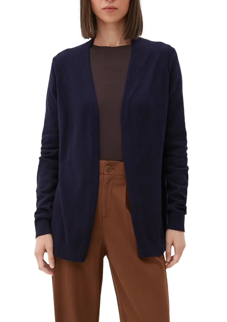 Strickjacke aus Viskosemix blau2