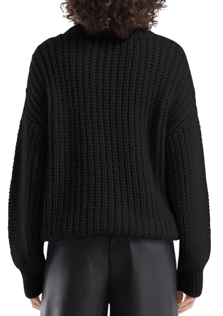 Strickpullover schwarz