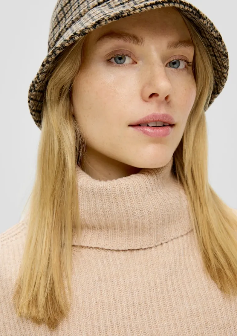 Strickpullunder beige