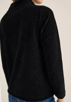 Strukturshirt mit Funnelneck black