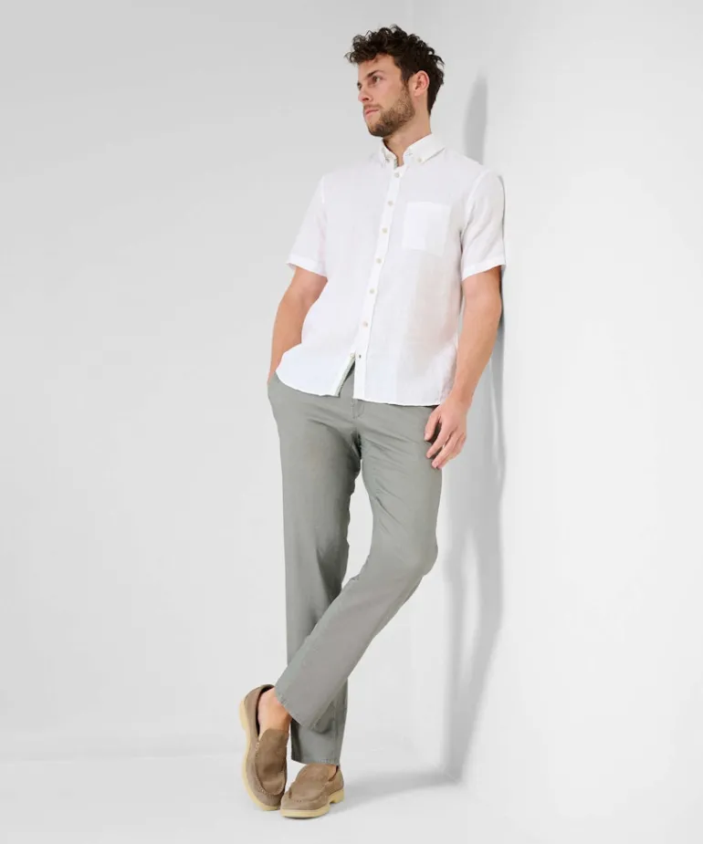 Style Dan white