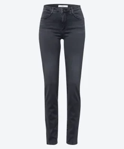 Style Shakira used grey