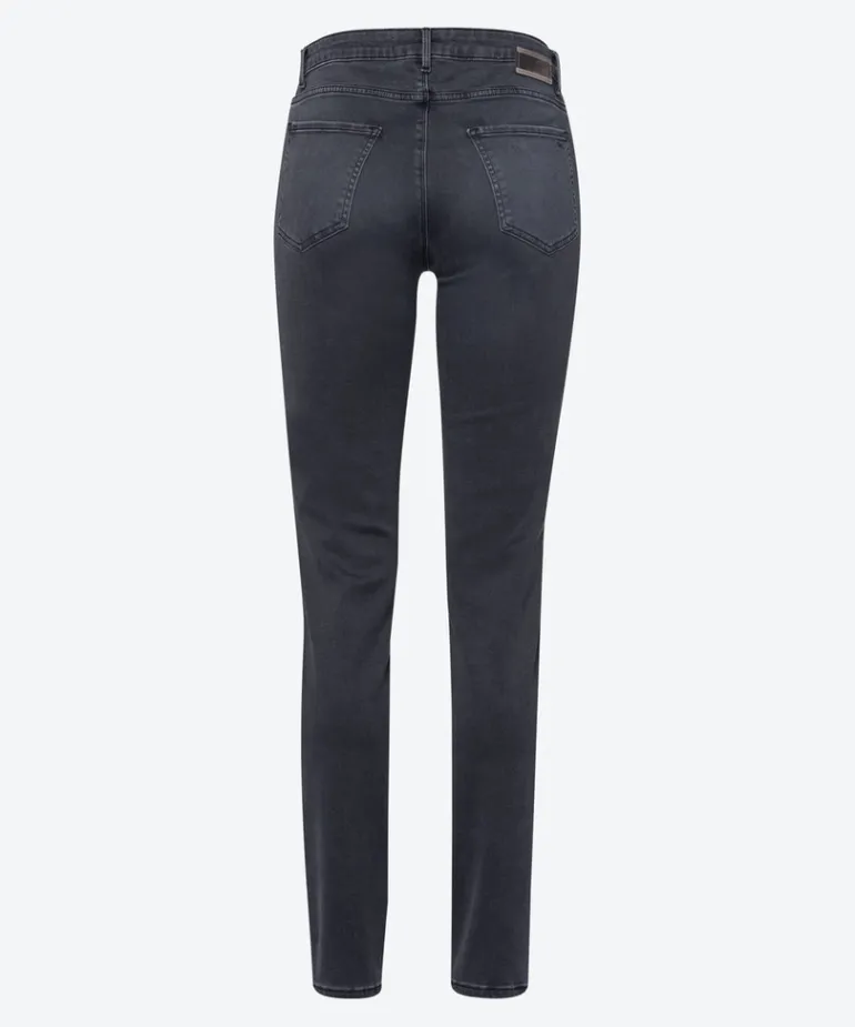 Style Shakira used grey