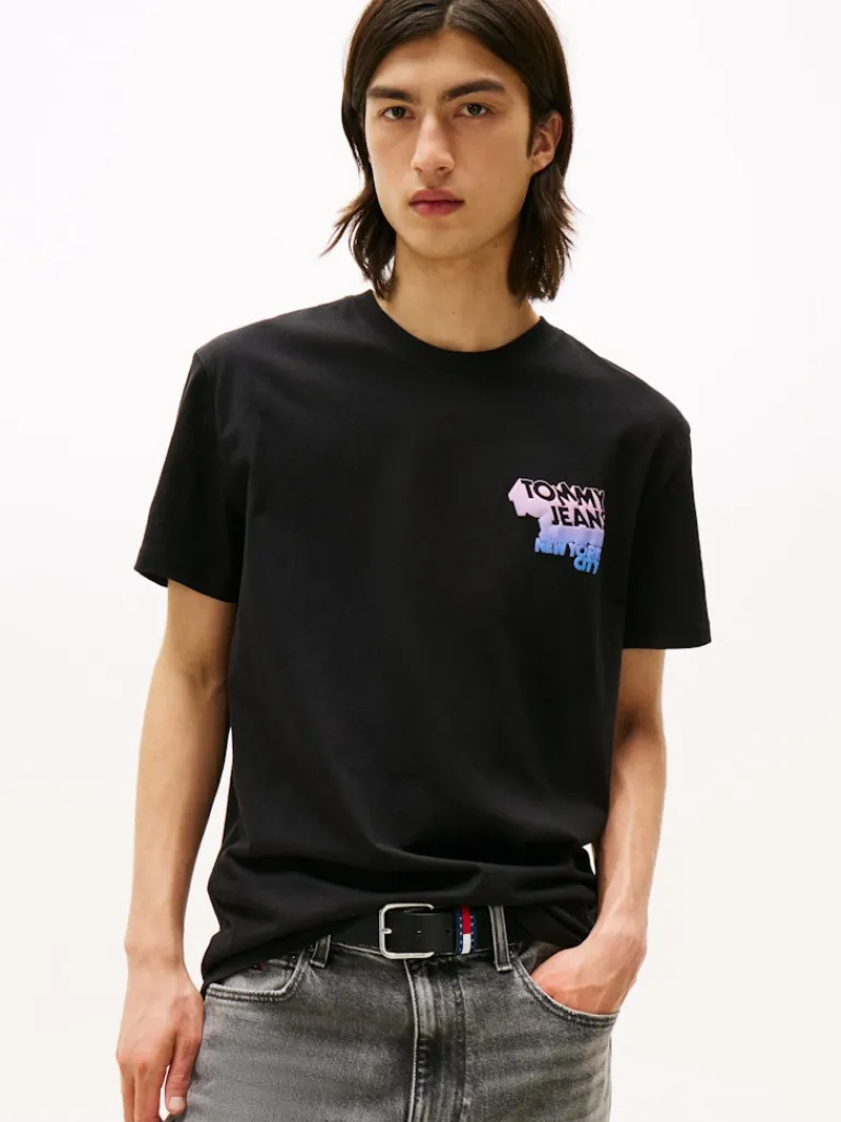 TJM REG STACK BACKPRINT TEE EXT black
