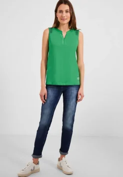 Top mit Smockdetails fresh green