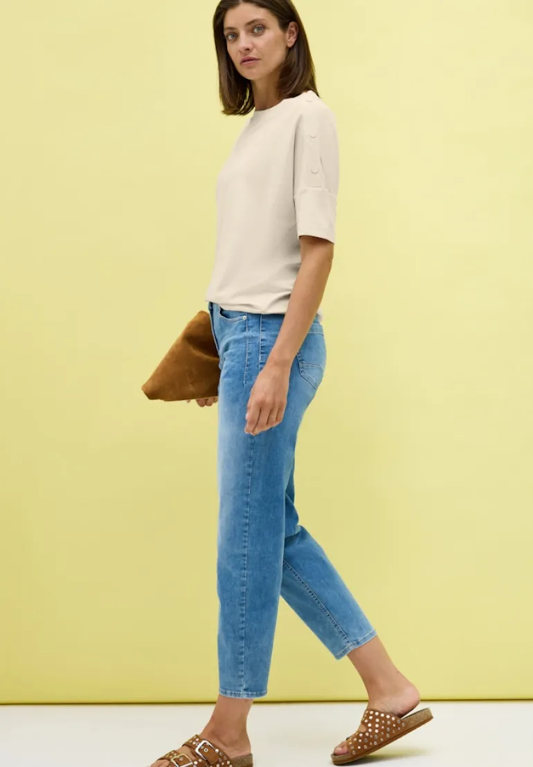 T-Shirt mit Knopfdetail light beige