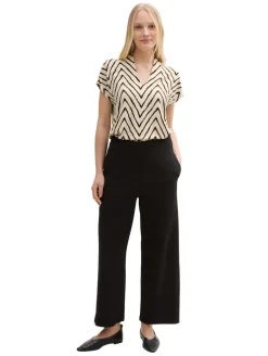T-Shirt mit V-Ausschnitt natural zig zag design