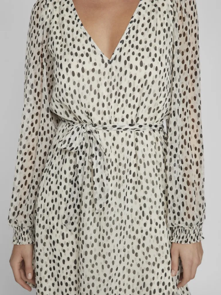 VIFALIA SMOCK V-NECK L/S DRESS - NOOS egret