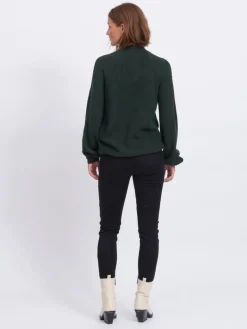 VIOA TURTLENECK L/S KNIT TOP darkest spruce