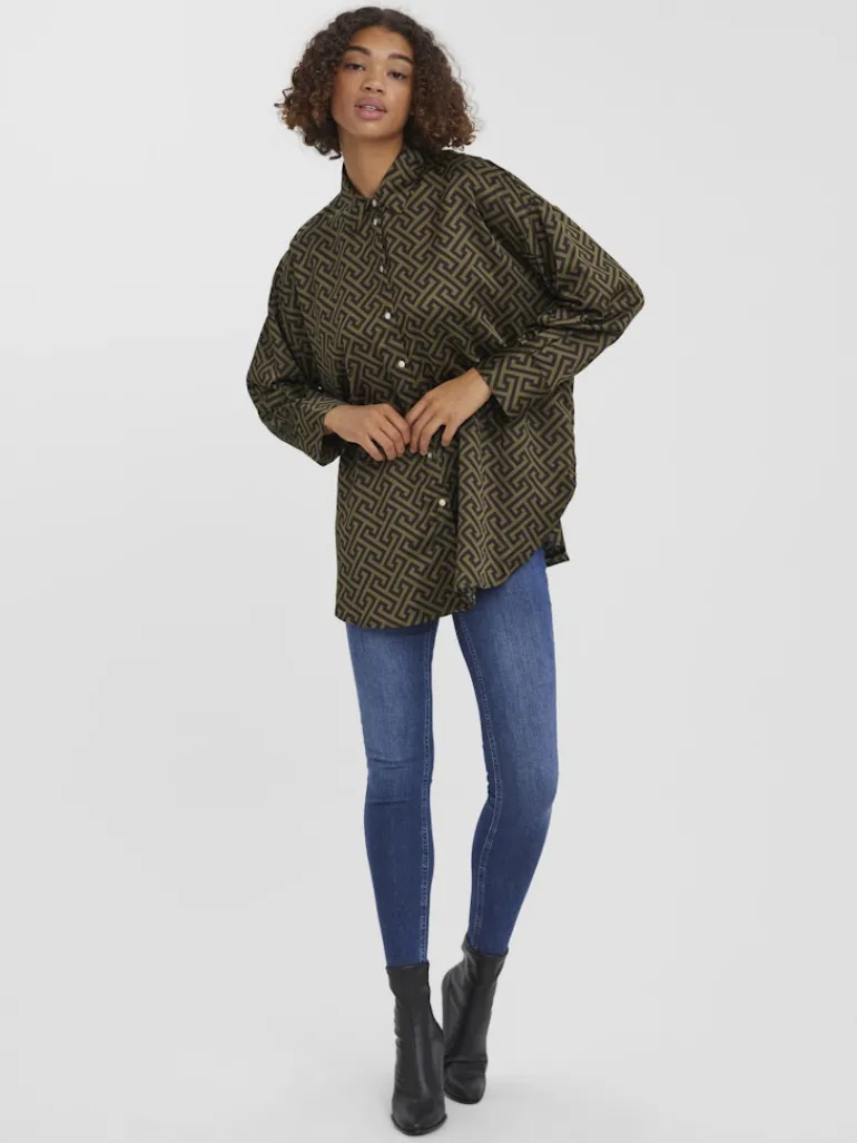 VMDAISY DAS LS OVERSIZE SHIRT WVN ivy green